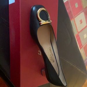 Never worn brand new in box Salvatore Ferragamo “Taissa” pumps 7C